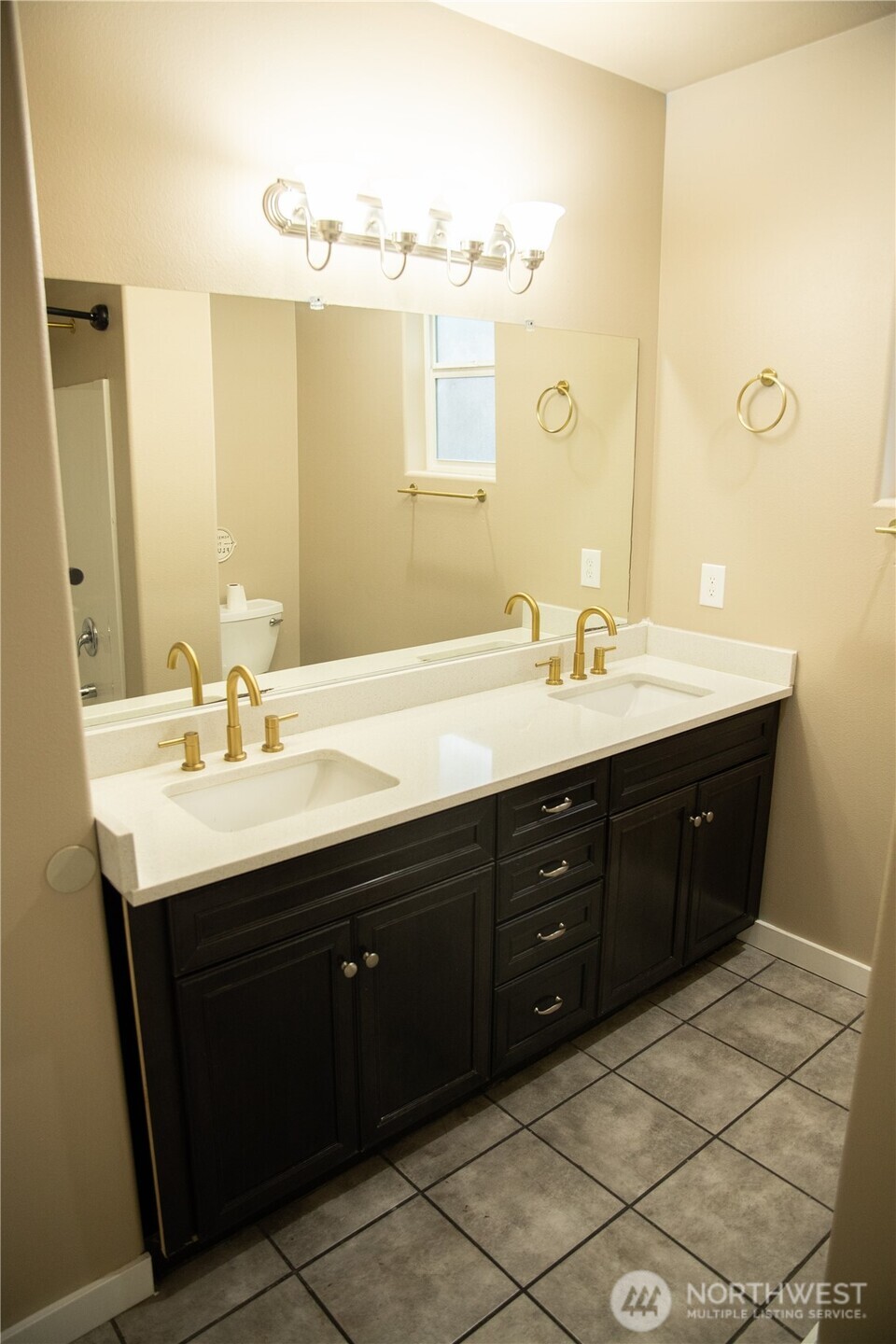 1324 E Polk Court Moses Lake WA 98837