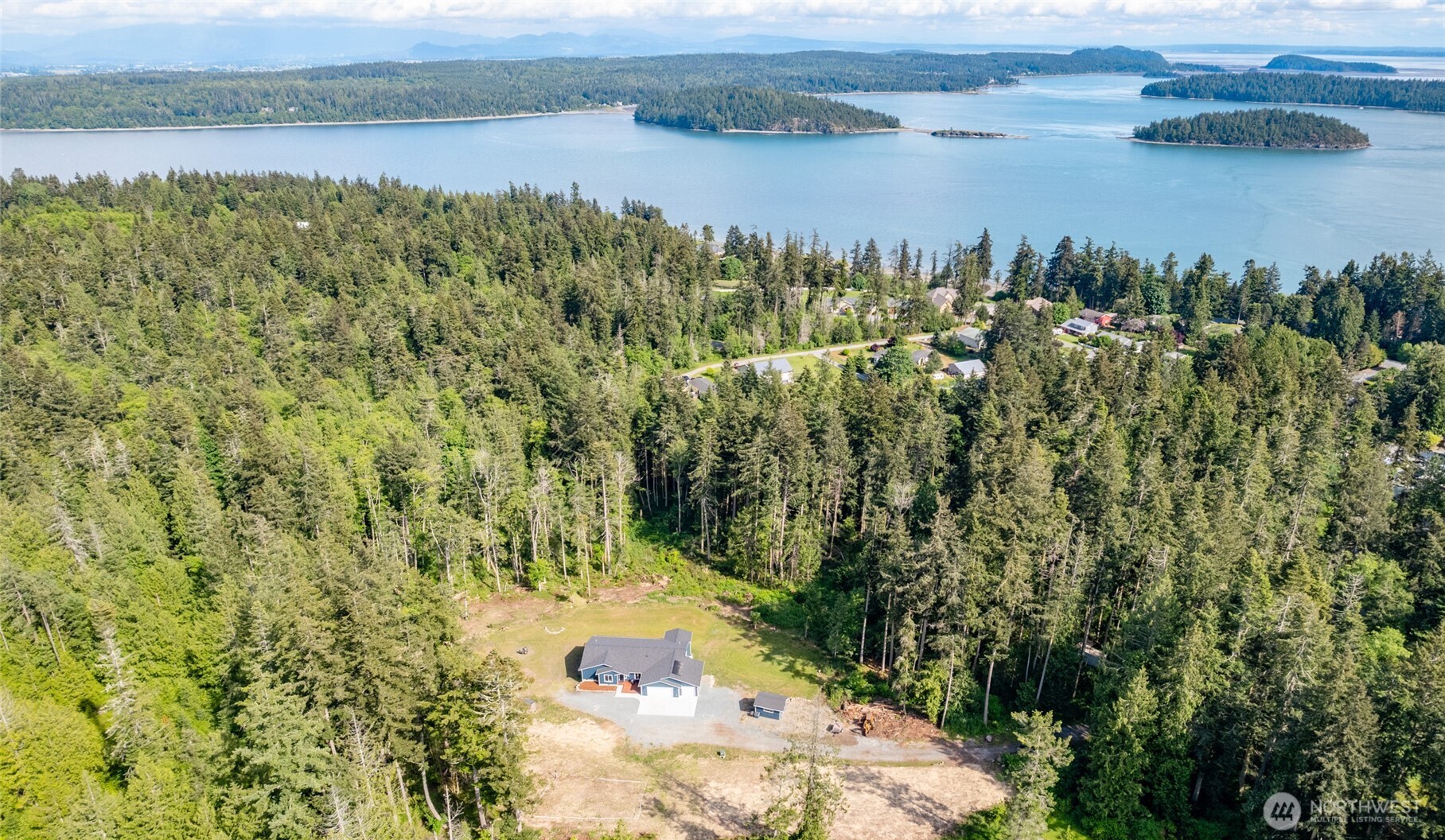 6809 Carolina Street Anacortes WA 98221