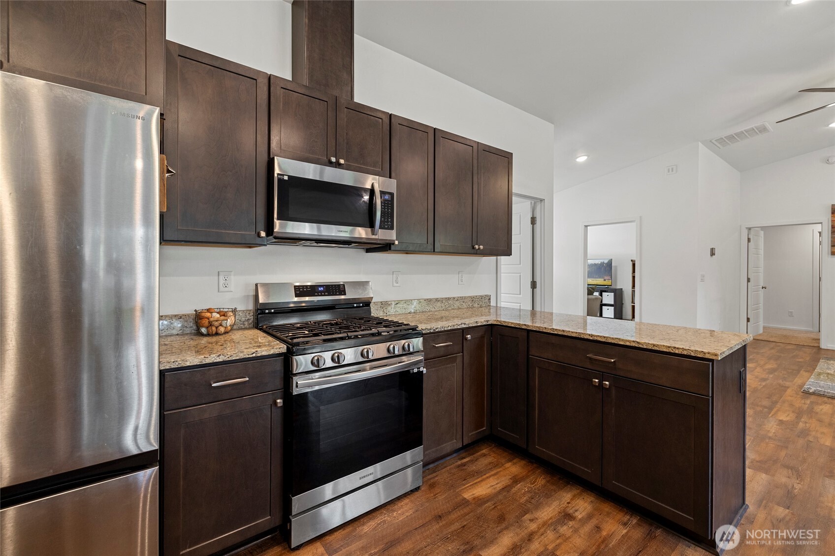 6809 Carolina Street Anacortes WA 98221