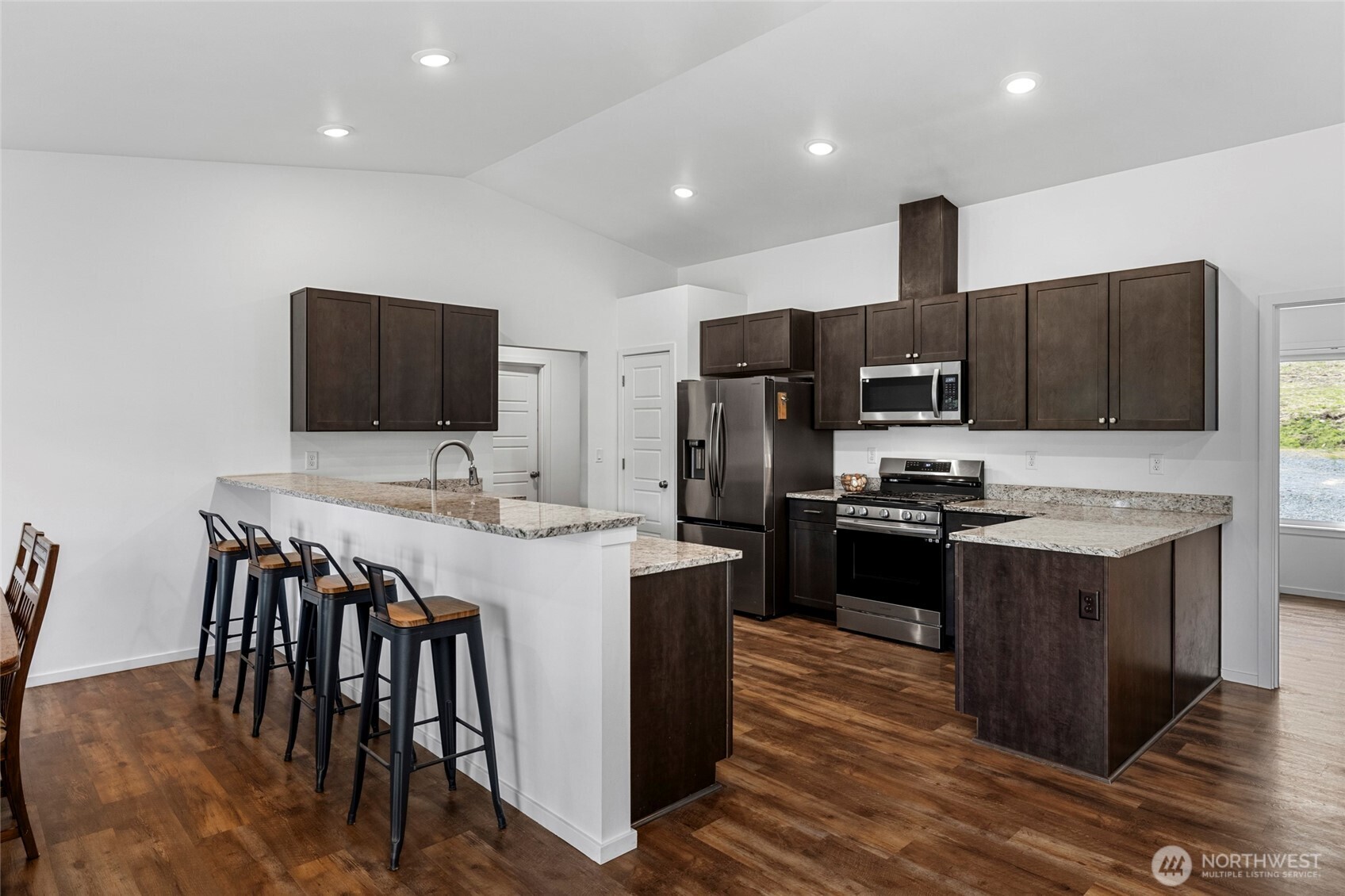 6809 Carolina Street Anacortes WA 98221