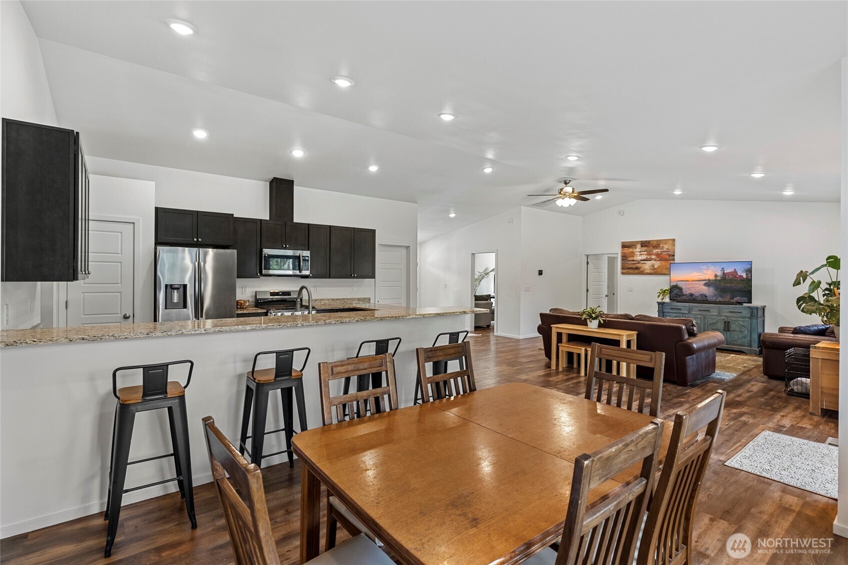6809 Carolina Street Anacortes WA 98221