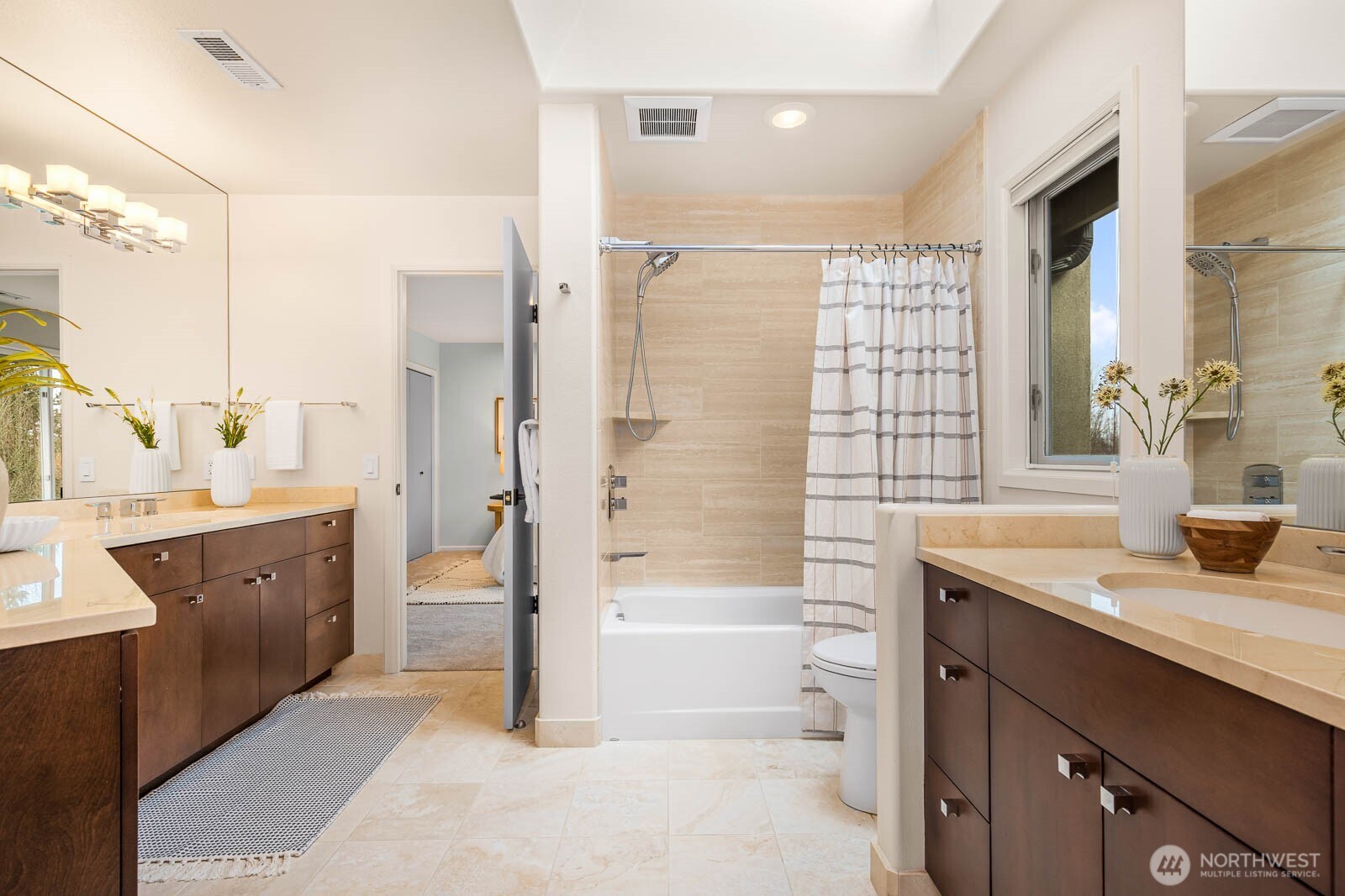 18206 NW Montreux Drive Issaquah WA 98027