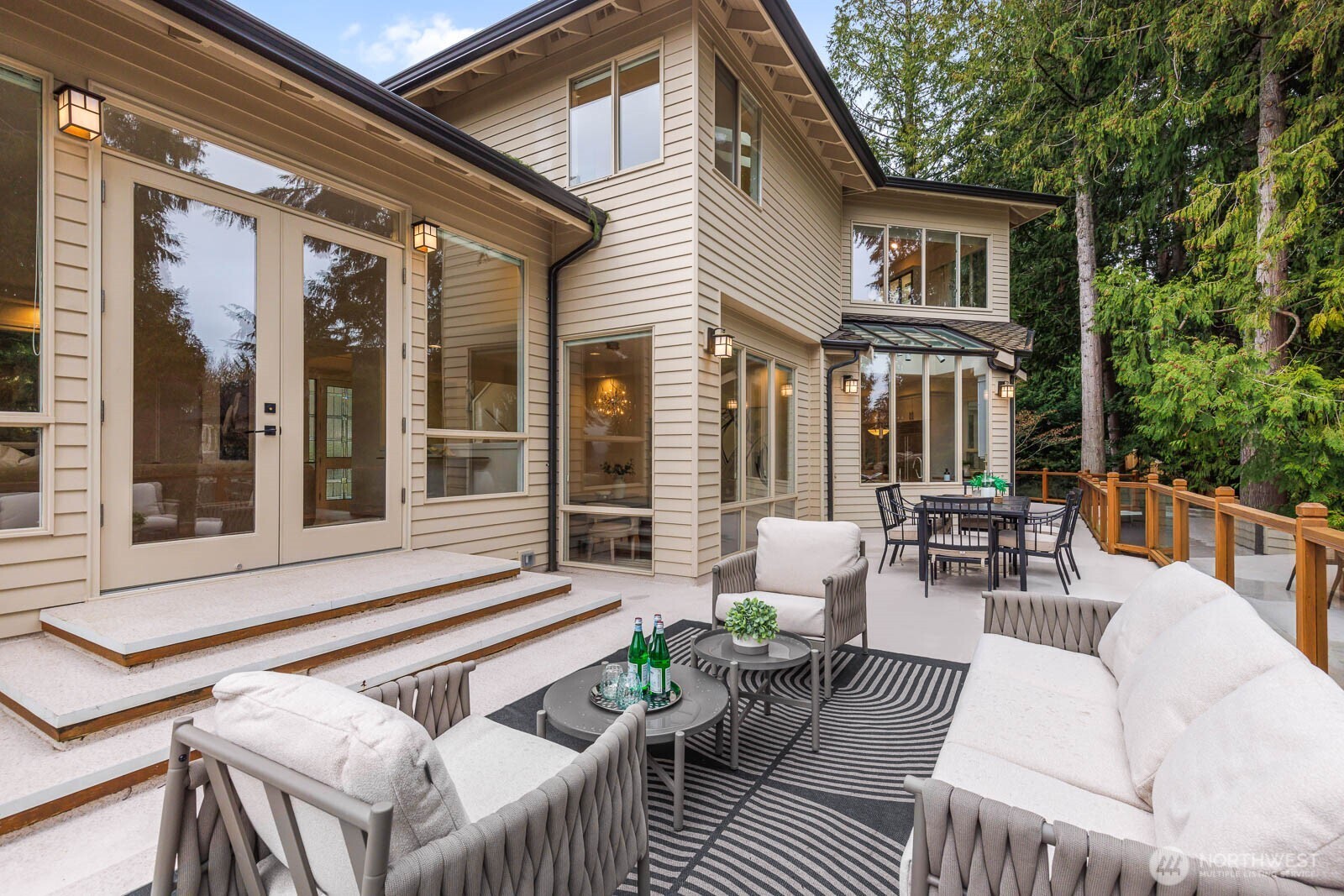 18206 NW Montreux Drive Issaquah WA 98027