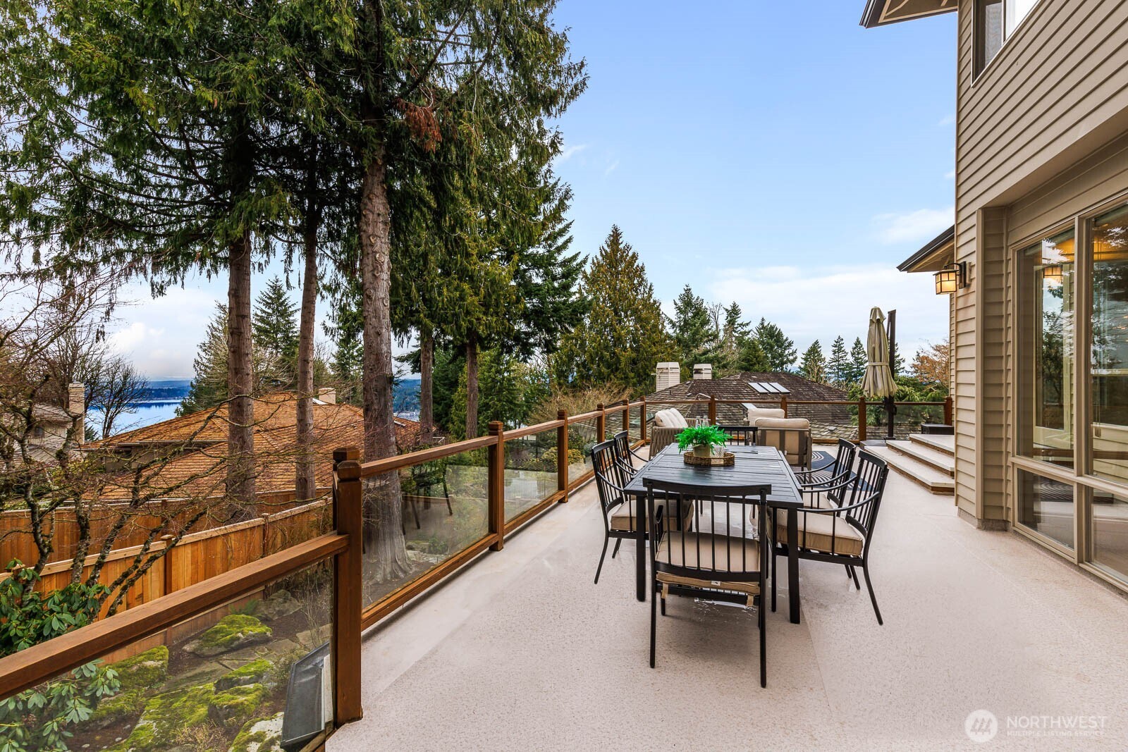 18206 NW Montreux Drive Issaquah WA 98027