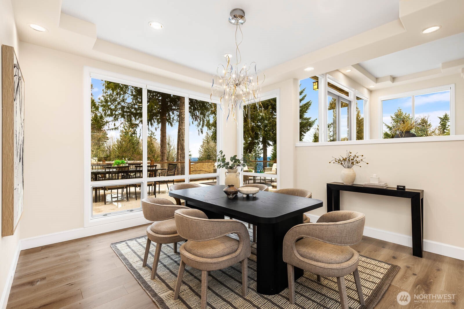 18206 NW Montreux Drive Issaquah WA 98027