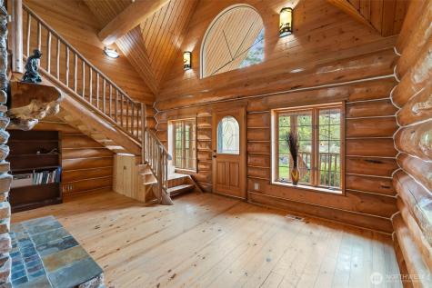 36015 86th Avenue Court E Eatonville WA 98328