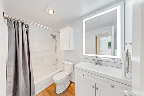 1316 Crystal Lane Burlington WA 98233