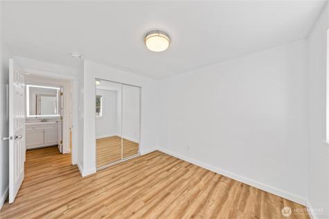 1316 Crystal Lane Burlington WA 98233