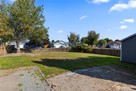 1316 Crystal Lane Burlington WA 98233