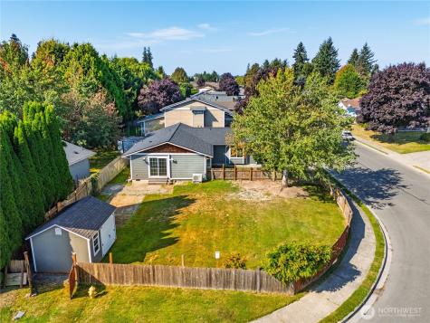 1316 Crystal Lane Burlington WA 98233