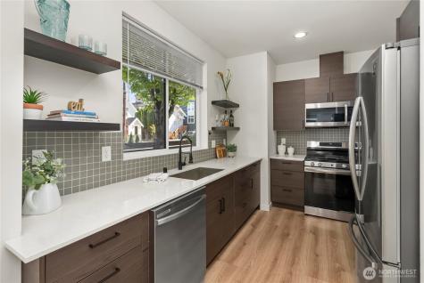 531 S Cloverdale Street Seattle WA 98108