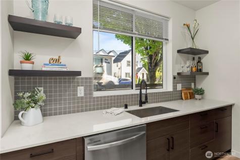 531 S Cloverdale Street Seattle WA 98108
