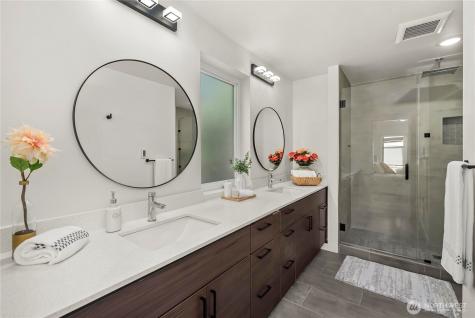 531 S Cloverdale Street Seattle WA 98108