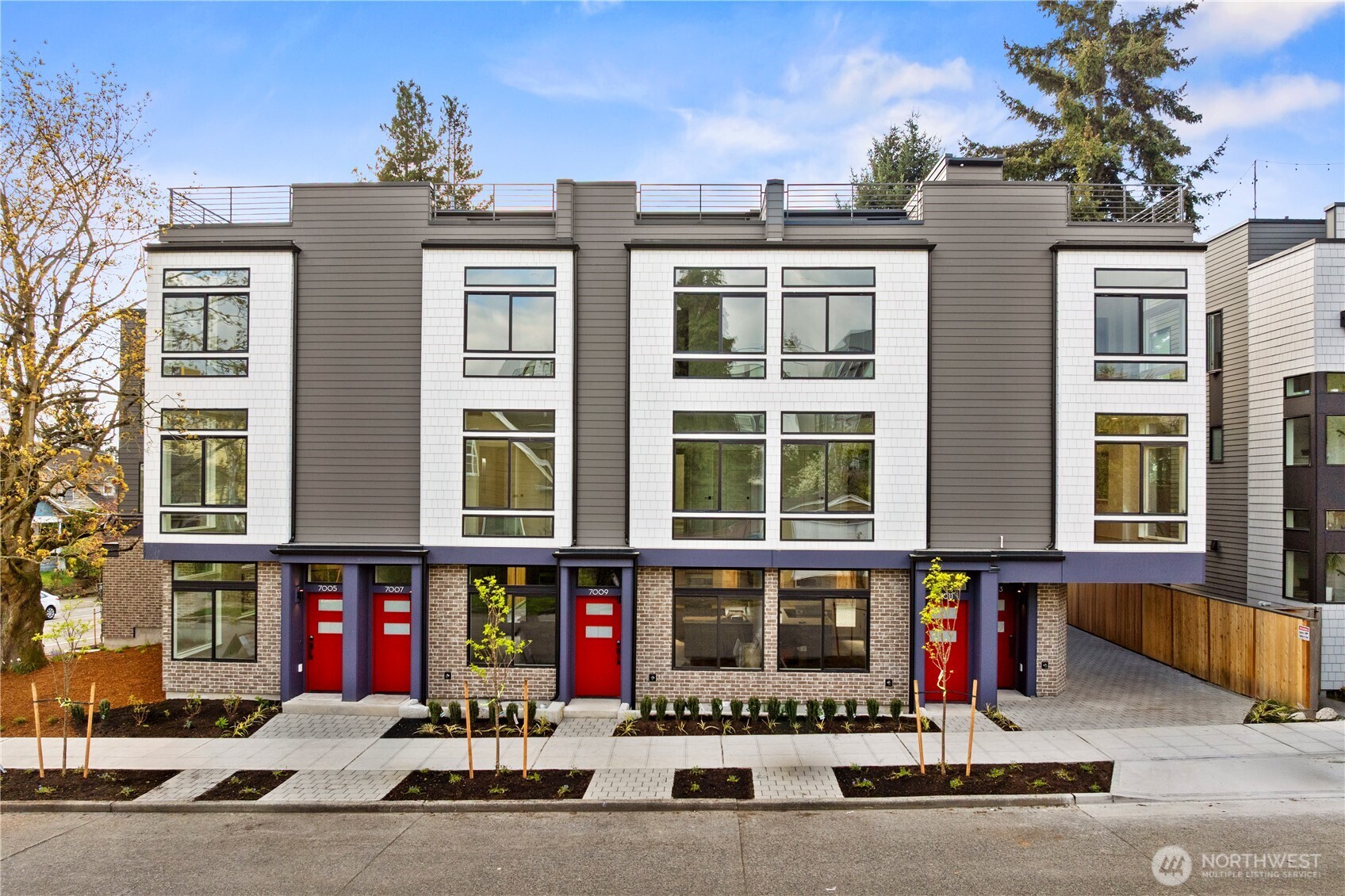 7011 9th Avenue NE Seattle WA 98115