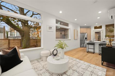 7011 9th Avenue NE Seattle WA 98115