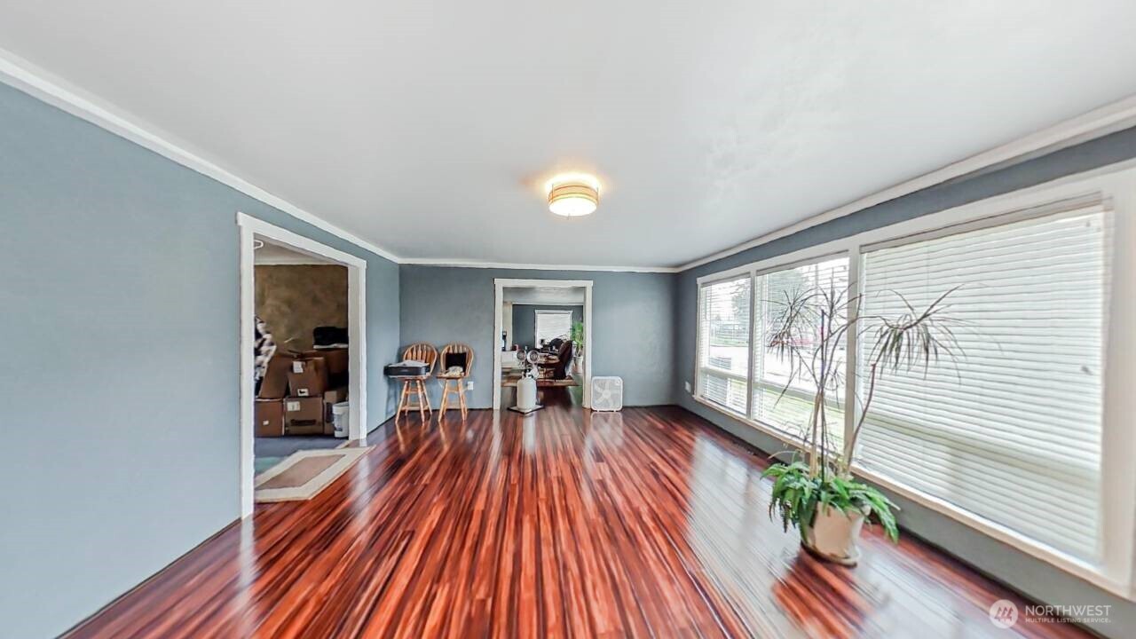 283 Division Avenue Morton WA 98356