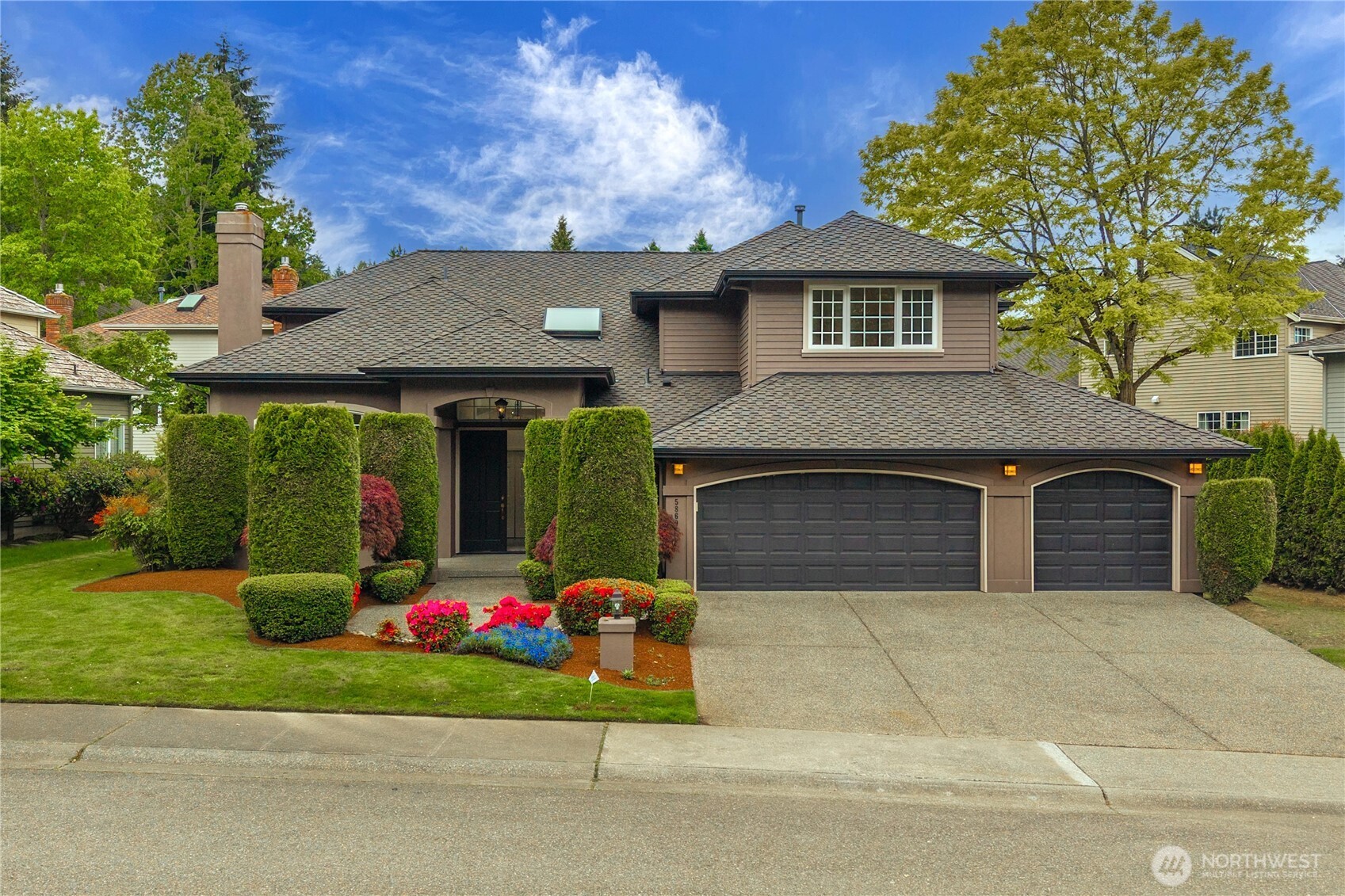 5869 Mont Blanc Place NW Issaquah WA 98027
