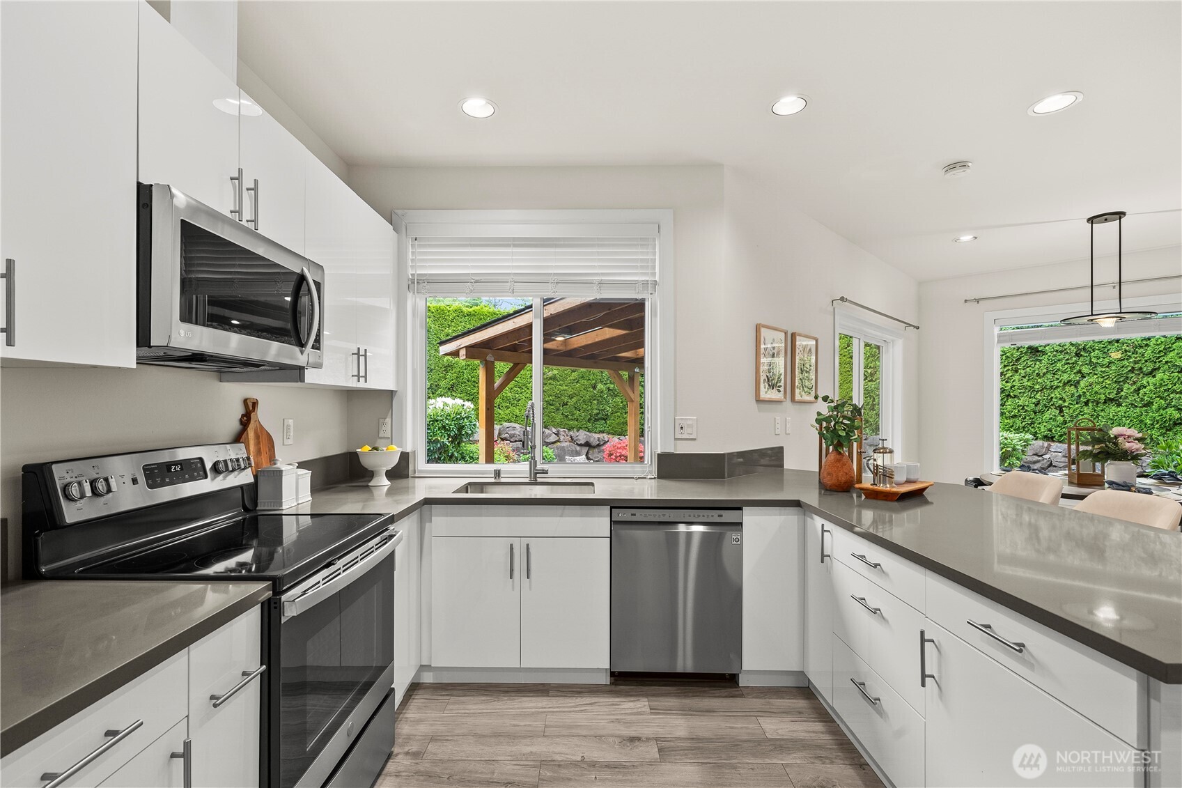 5869 Mont Blanc Place NW Issaquah WA 98027
