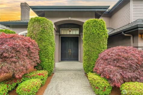5869 Mont Blanc Place NW Issaquah WA 98027