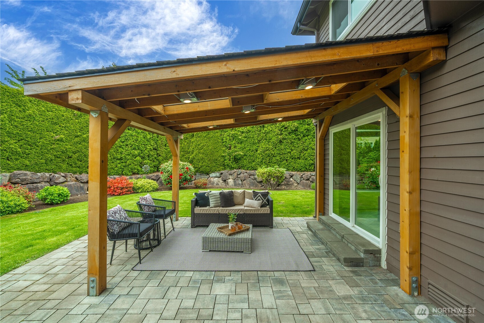5869 Mont Blanc Place NW Issaquah WA 98027