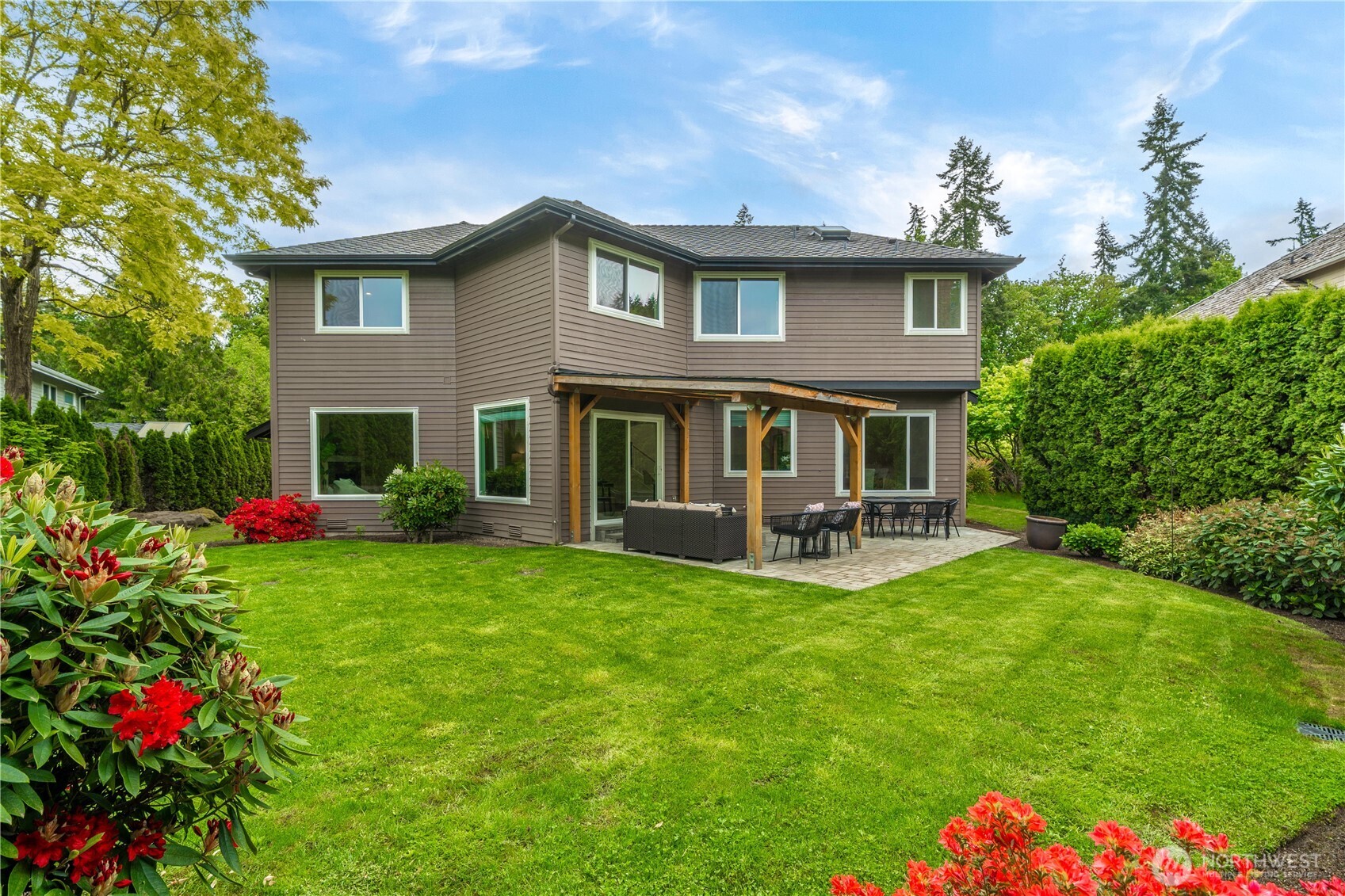 5869 Mont Blanc Place NW Issaquah WA 98027