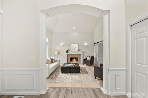 5869 Mont Blanc Place NW Issaquah WA 98027