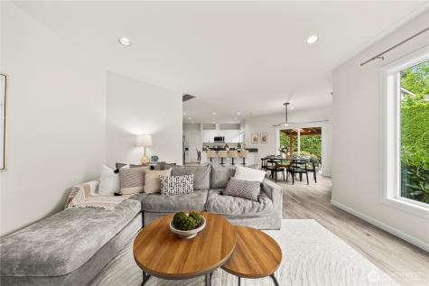 5869 Mont Blanc Place NW Issaquah WA 98027