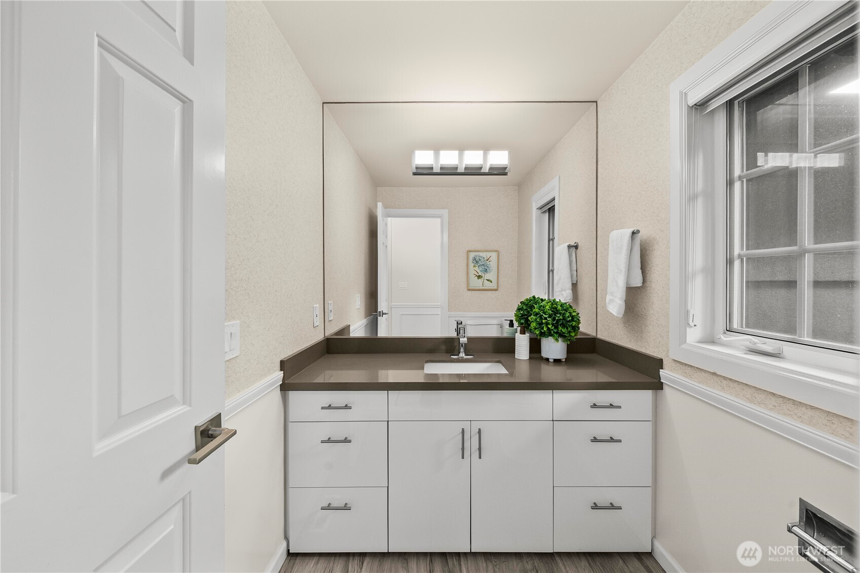 5869 Mont Blanc Place NW Issaquah WA 98027