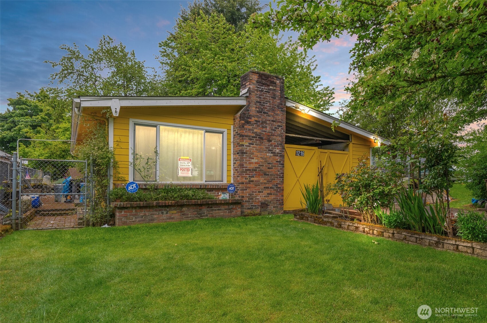 1216 E 70th Street Tacoma WA 98404