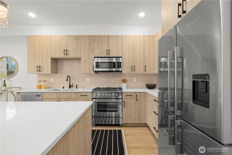 6538 Latona Avenue NE Seattle WA 98115