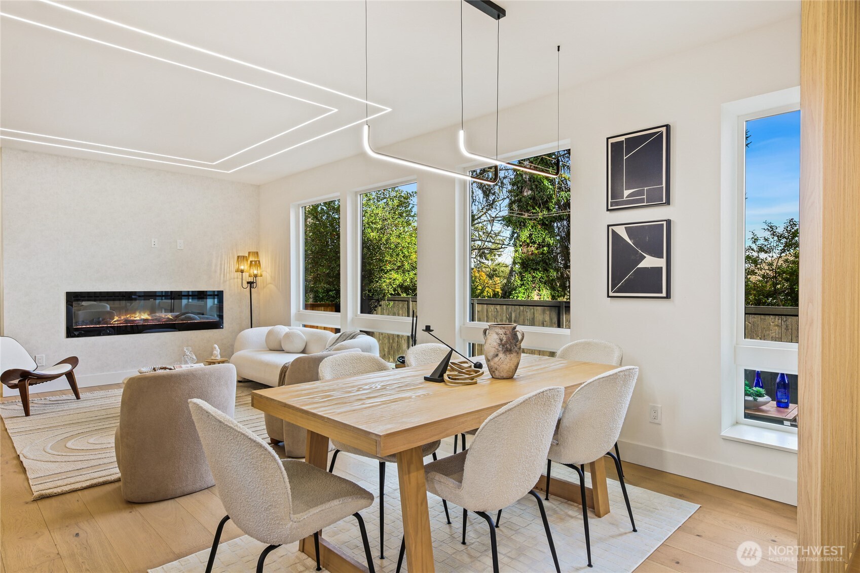 7358 33rd Avenue NE Seattle WA 98115