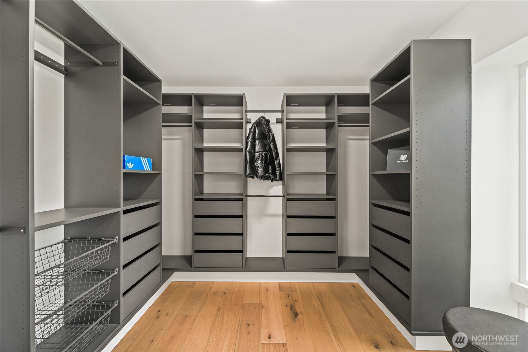 7358 33rd Avenue NE Seattle WA 98115