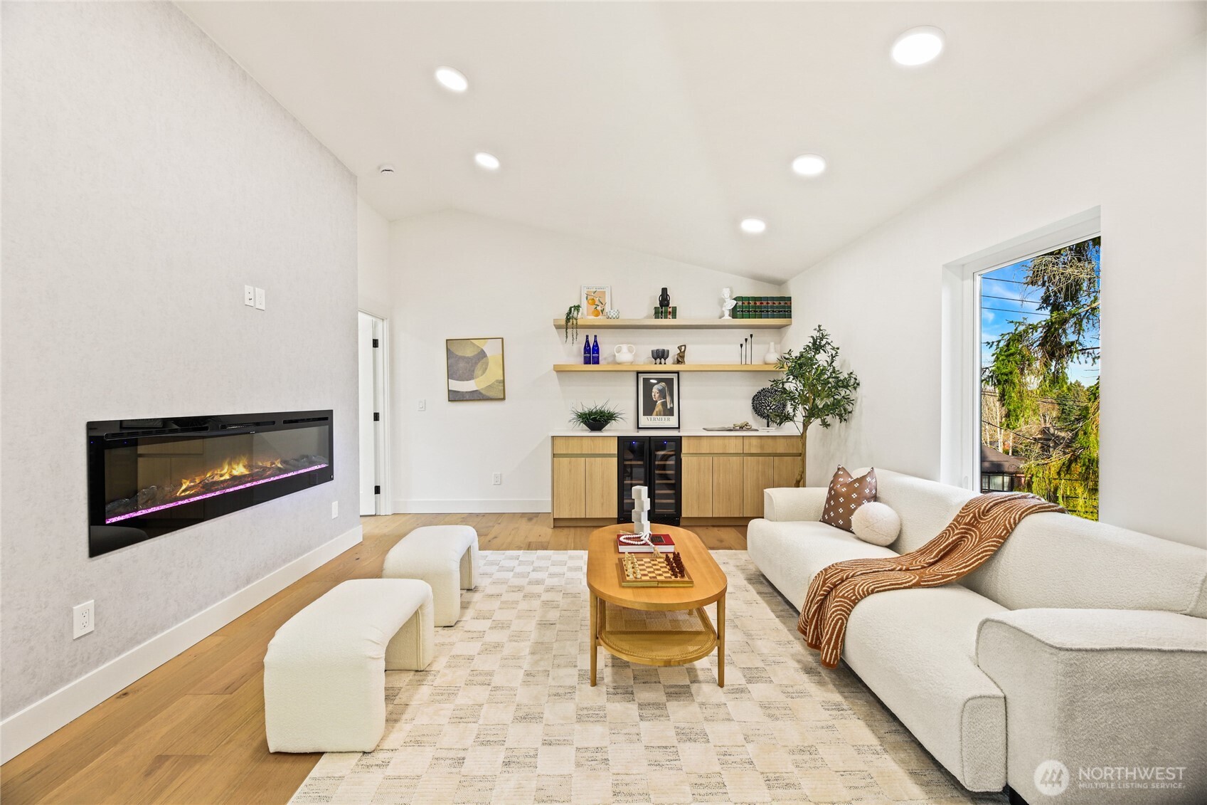 7358 33rd Avenue NE Seattle WA 98115