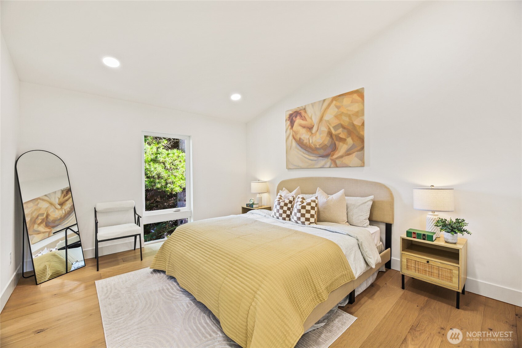 7358 33rd Avenue NE Seattle WA 98115