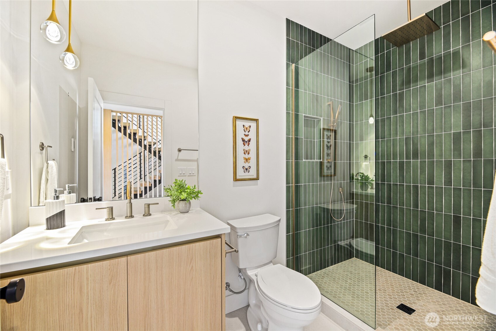 7358 33rd Avenue NE Seattle WA 98115