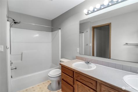 15432 94th Avenue SE Yelm WA 98597