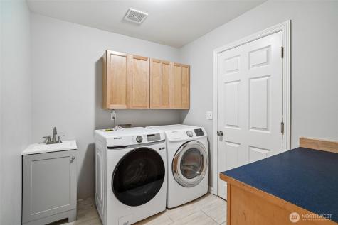10406 172nd Avenue SE Renton WA 98059