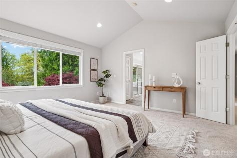 10406 172nd Avenue SE Renton WA 98059