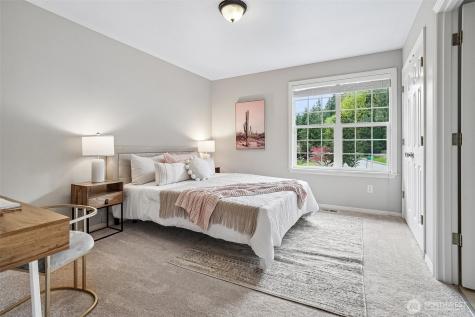 10406 172nd Avenue SE Renton WA 98059