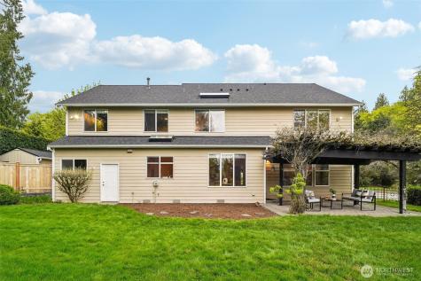 10406 172nd Avenue SE Renton WA 98059