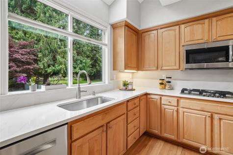10406 172nd Avenue SE Renton WA 98059