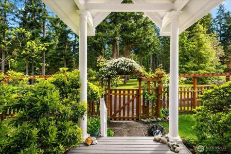 5427 Bayview Road Langley WA 98260