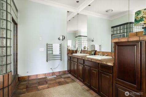 5427 Bayview Road Langley WA 98260