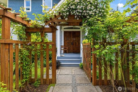 5427 Bayview Road Langley WA 98260
