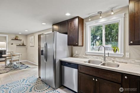 6726 Henderson Boulevard SE Tumwater WA 98501