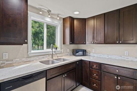 6726 Henderson Boulevard SE Tumwater WA 98501