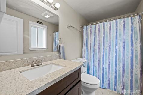 6726 Henderson Boulevard SE Tumwater WA 98501