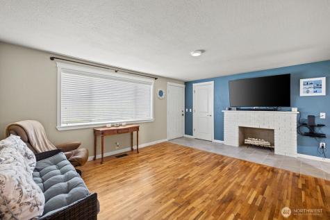 6726 Henderson Boulevard SE Tumwater WA 98501