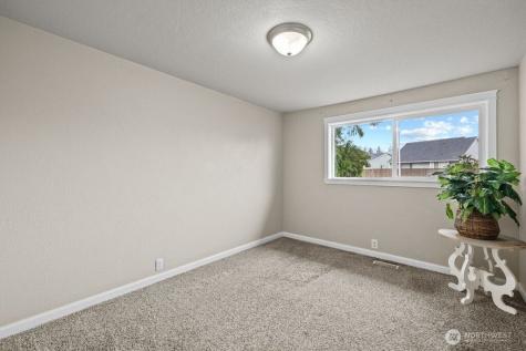 6726 Henderson Boulevard SE Tumwater WA 98501
