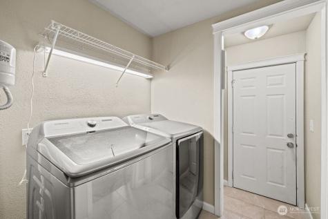 6726 Henderson Boulevard SE Tumwater WA 98501